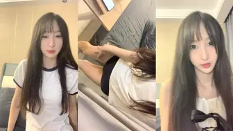 颜值女神初下海，172cm，神似都美竹，三点尽露，美腿粉乳，撸管佳作 2